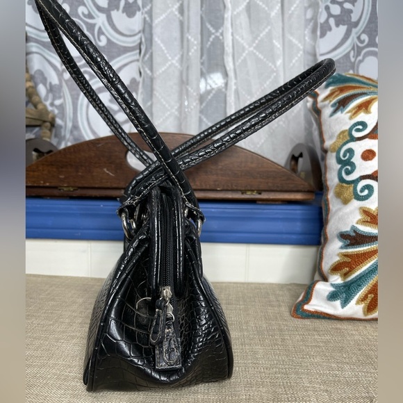 Women's Vegan Croco Black Concealed Carry Shoulder Purse Long Handles - Picture 2 of 5